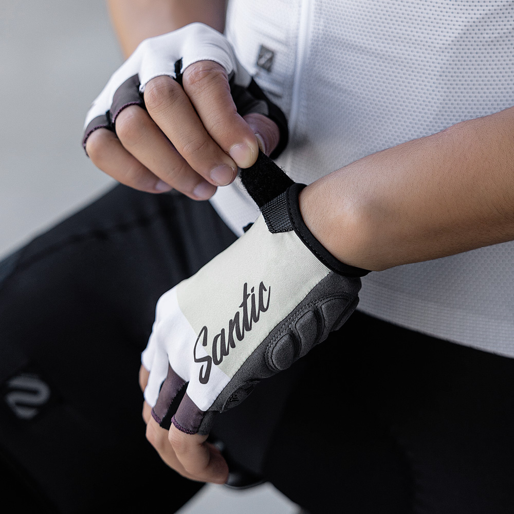 Santic Unisex Half Cycling Glo - огляд і ціна Running Gear Outdoor